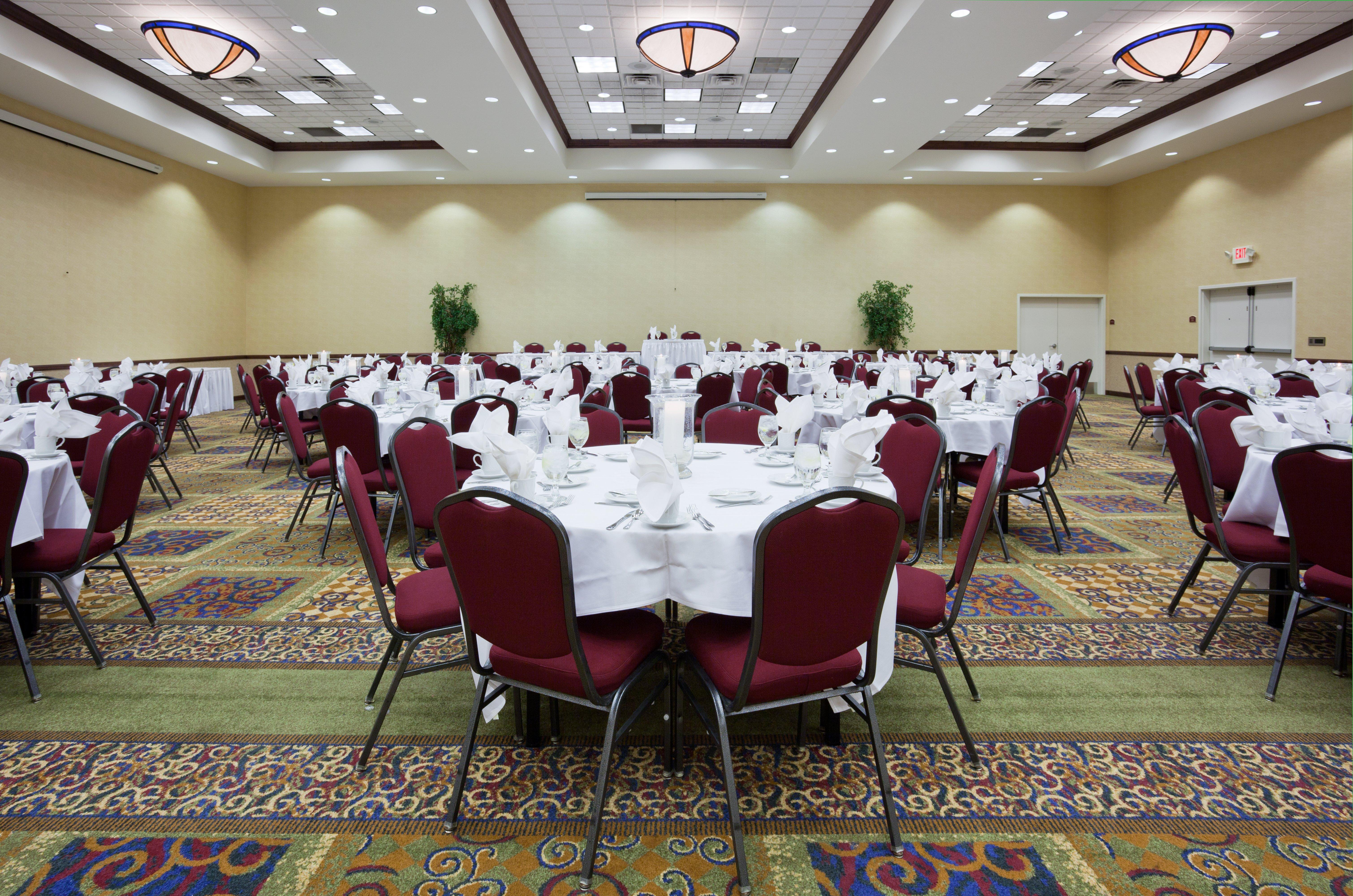 Holiday Inn Conference Center Marshfield, An Ihg Hotel Zewnętrze zdjęcie