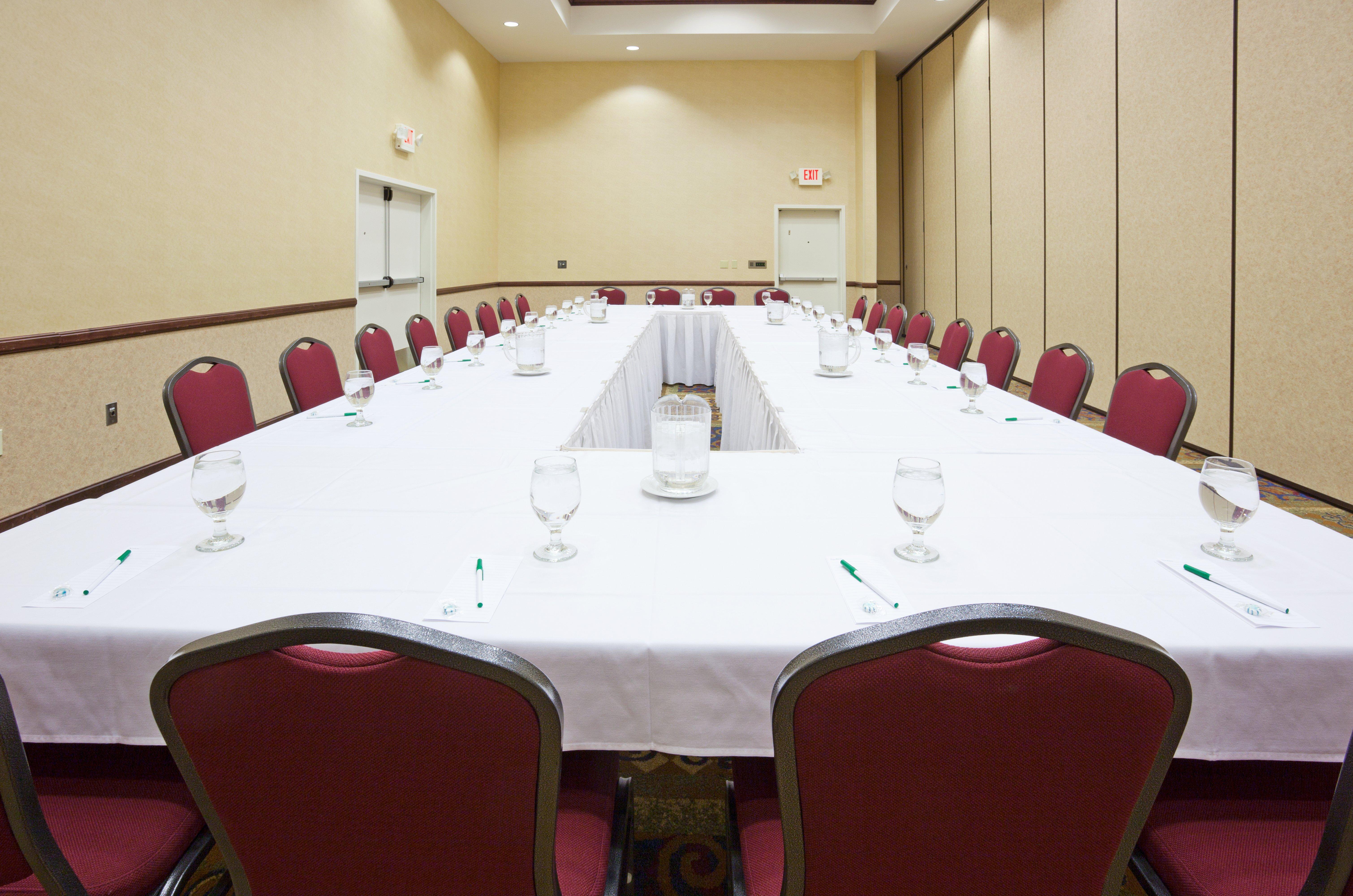 Holiday Inn Conference Center Marshfield, An Ihg Hotel Zewnętrze zdjęcie